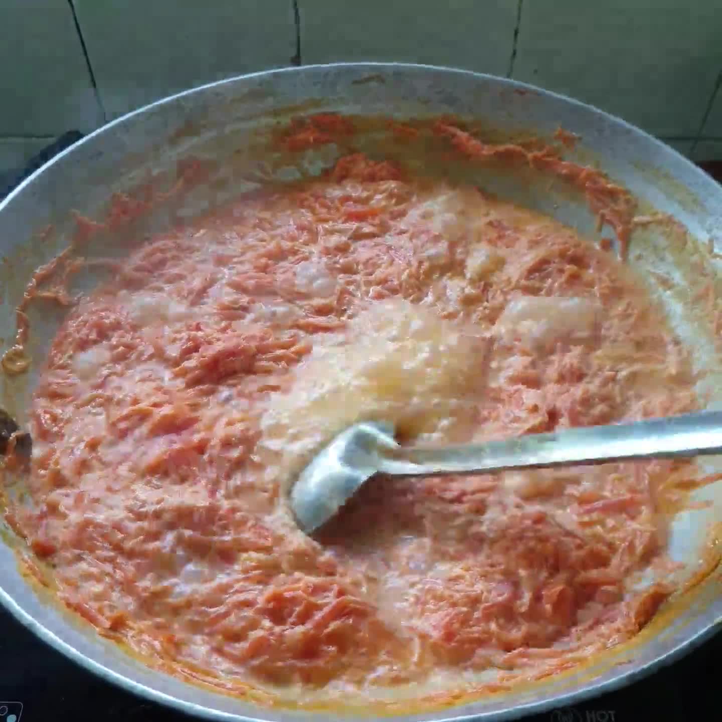 ગાજરનો હલવો (Carrot Halwa Recipe In Gujarati) રેસીપી સ્ટેપ4ફોટો