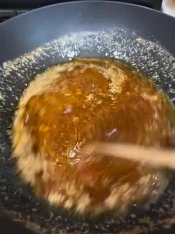 A picture of step 2 of Gambas Al Ajillo.