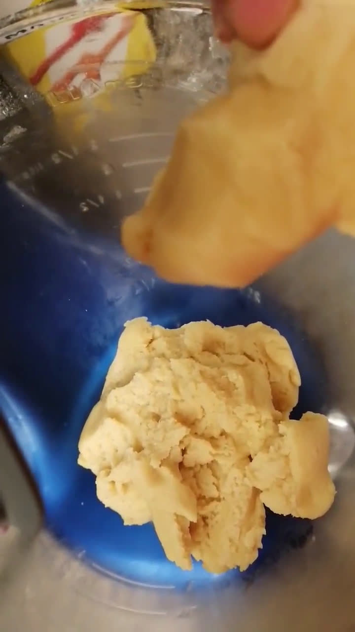 Une image de l'étape 5 de Sablés fraises a la djamicoo.