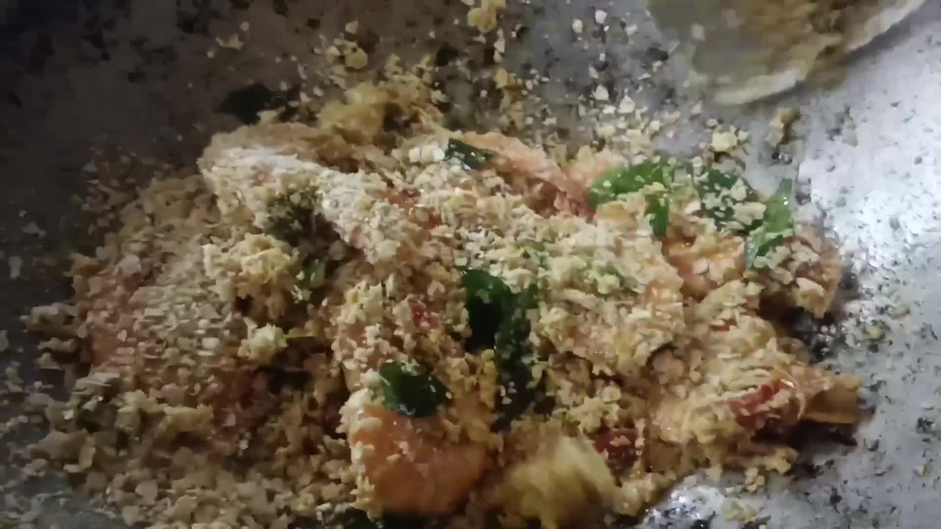 Gambar langkah 3 resipi 15:4:24 - Udang nestum.