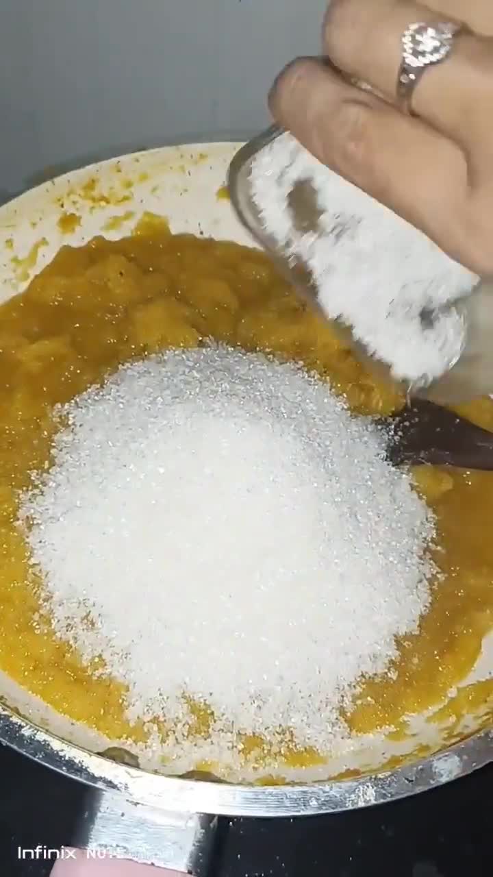 Foto langkah ke 4 dari resep Selai nanas isian nastar.