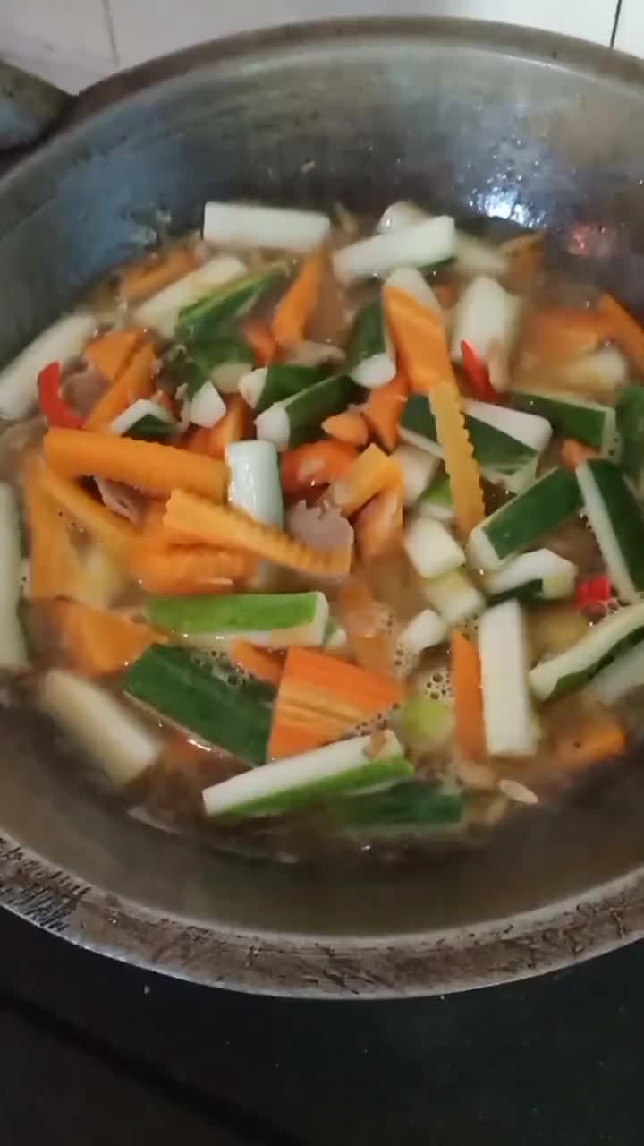 Foto langkah ke 2 dari resep Acar kuning.