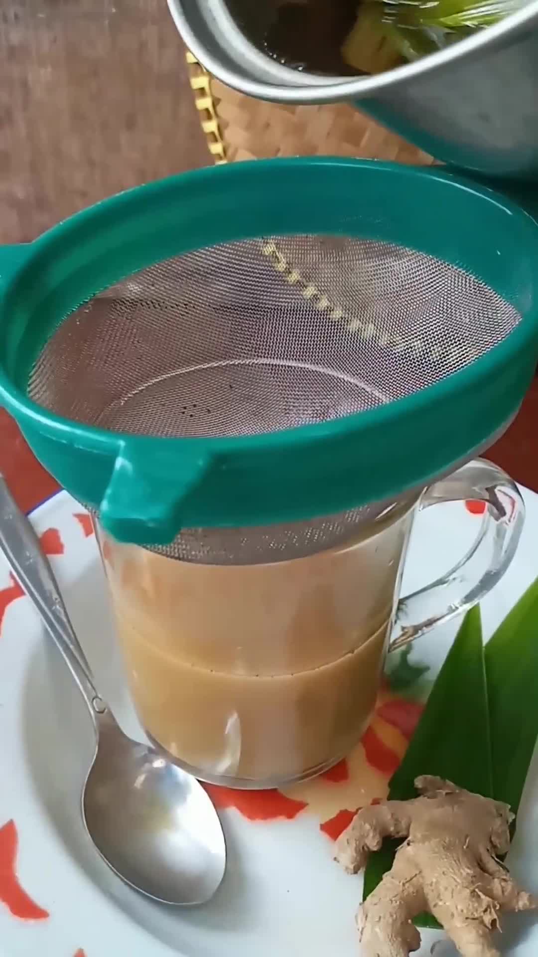 Foto langkah ke 3 dari resep Creamy Wedang Jahe.