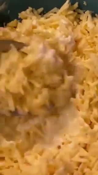 Фото кроку 2 до Жареные пельмени с сыром🥟.