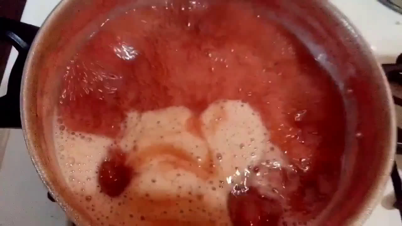 Foto del paso 2 de la receta: Mermelada de frutillas 🍓