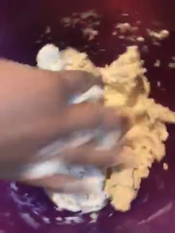 Foto del paso 2 de la receta: Quesadillas 😋