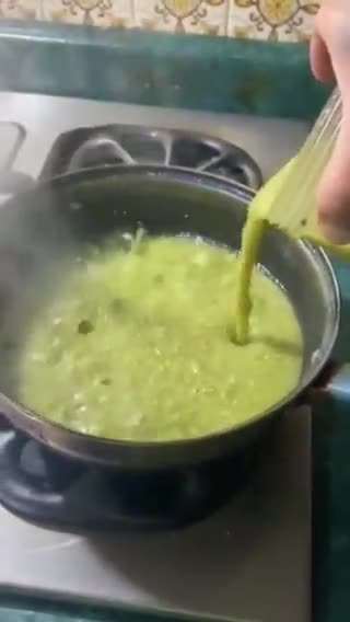 Foto del paso 3 de la receta: Chilaquiles Verdes