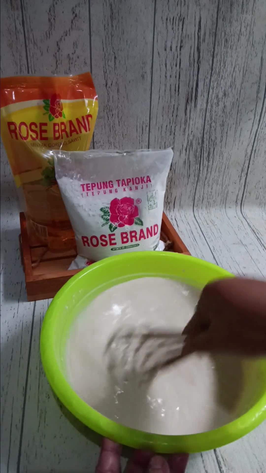 Foto langkah ke 7 dari resep Sosis solo.