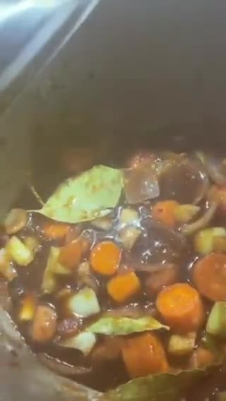 Foto del paso 5 de la receta: Meloso con carrilleras al Pedro Ximénez
