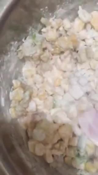 Foto langkah ke 3 dari resep Adonan Bakwan jagung atau dadar jagung.