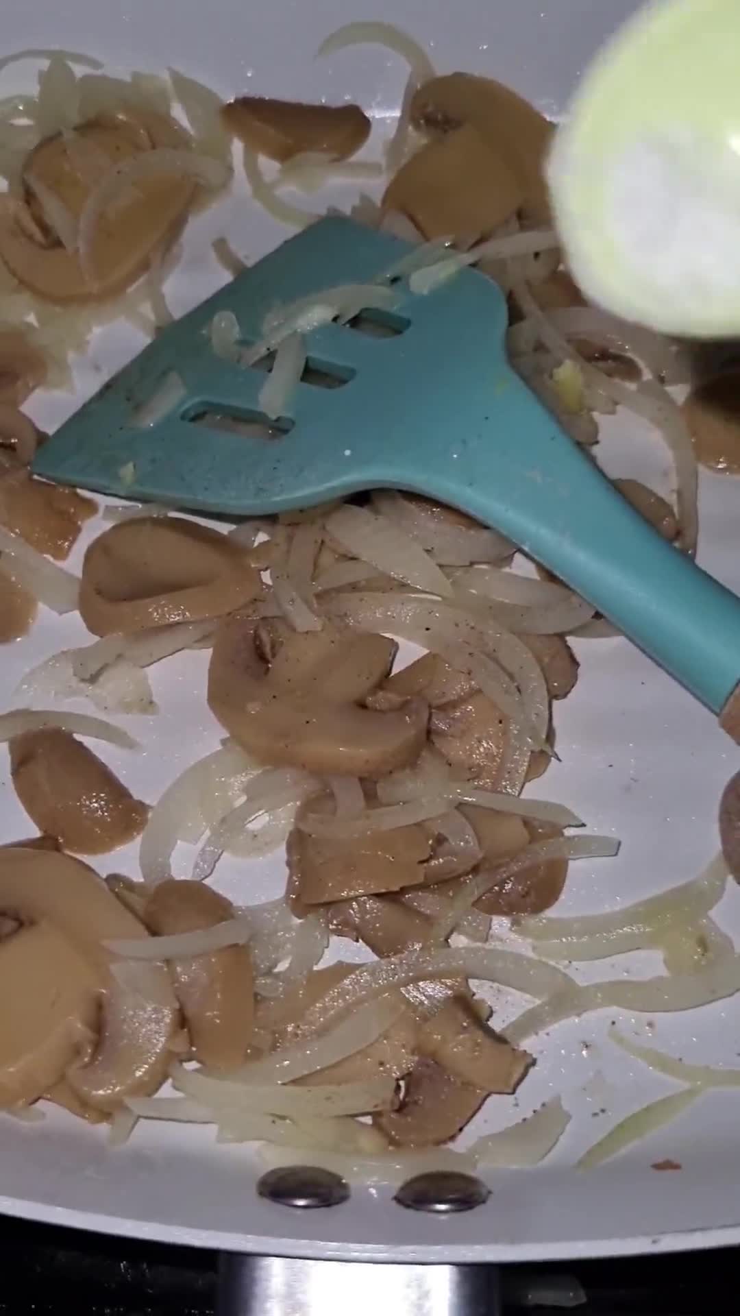 Foto langkah ke 2 dari resep Beef teriyaki simple enak.