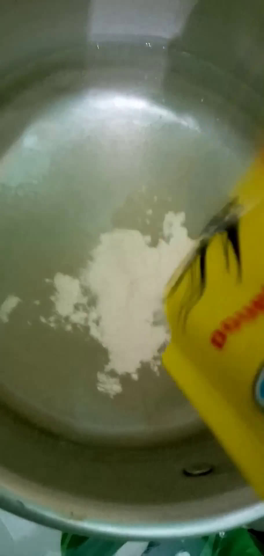 Foto langkah ke 2 dari resep Puding Kaca mix puding mangga.