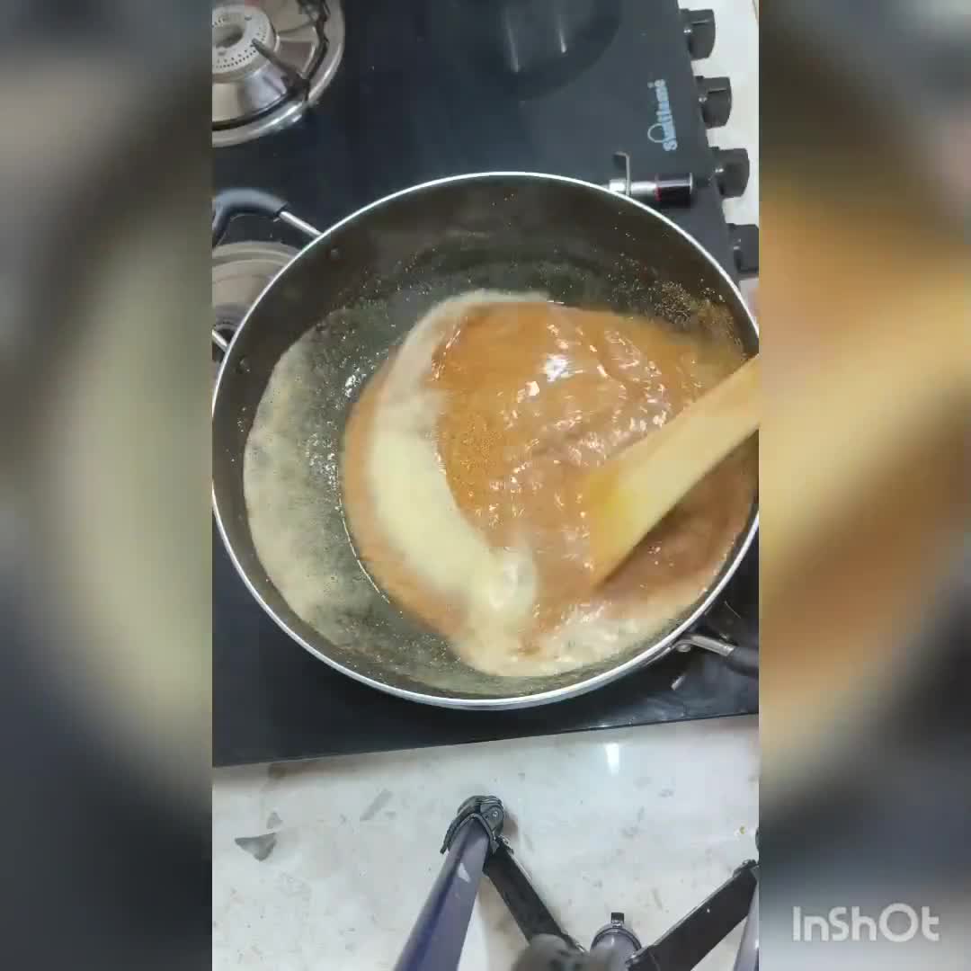 सूजी हलवा (Suji Halwa Recipe in Hindi) रेसिपी चरण 2 फोटो