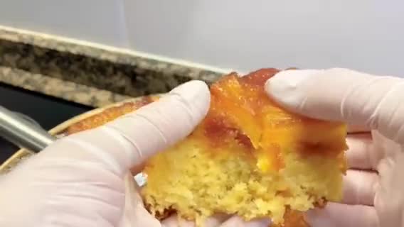 Foto del paso 17 de la receta: Pastel con mantequilla y piña caramelizada