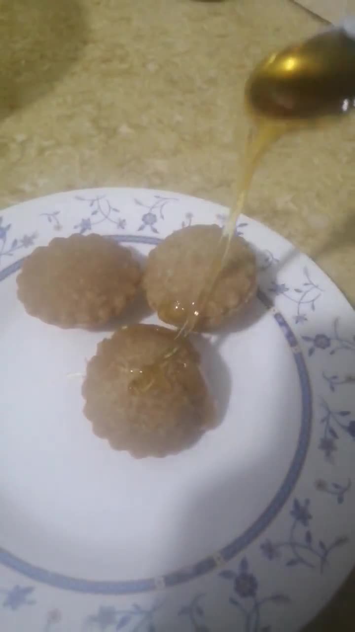 صورة لخطوة 3 من وصفة فطاير مقليه بدون تخمير