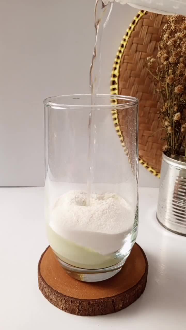 Foto langkah ke 3 dari resep Iced Creamy Matcha Latte.