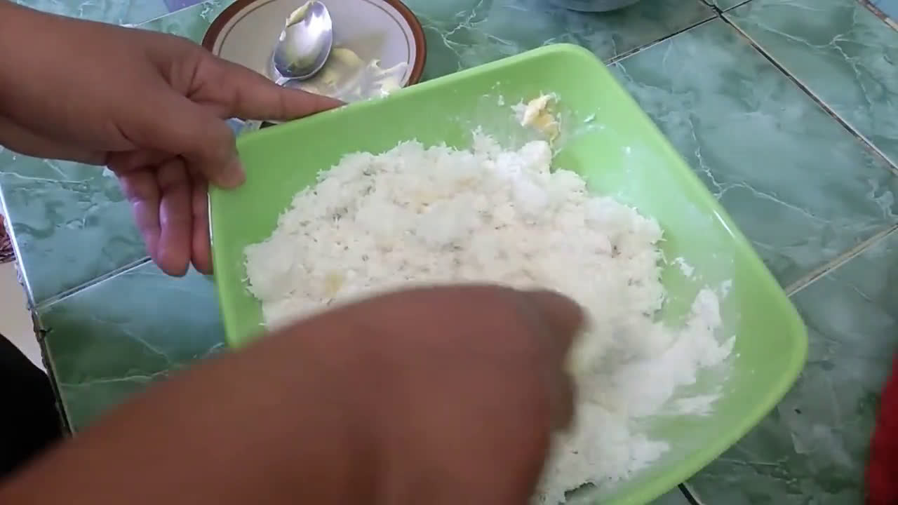 Foto langkah ke 2 dari resep Wingko Teflon.