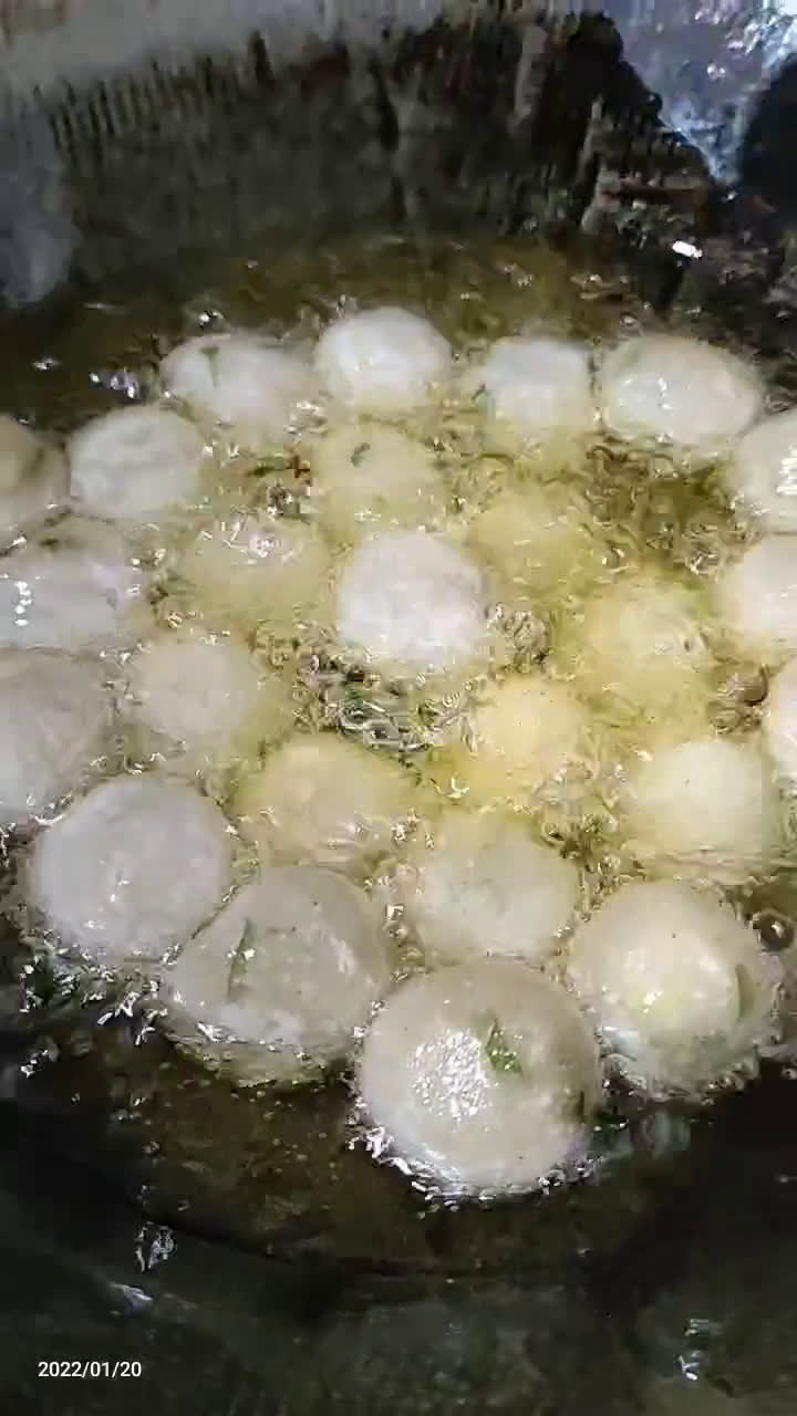 Foto langkah ke 4 dari resep Cimol isi Keju (500).
