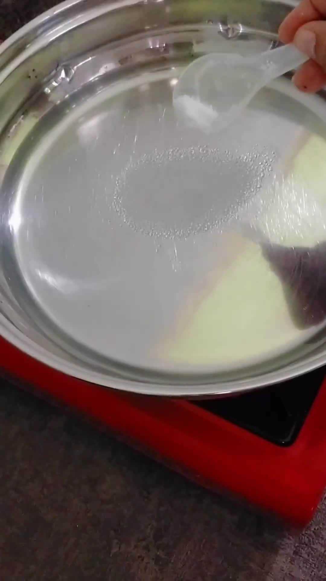 Foto langkah ke 6 dari resep Kue Soes Vla Salted Egg.