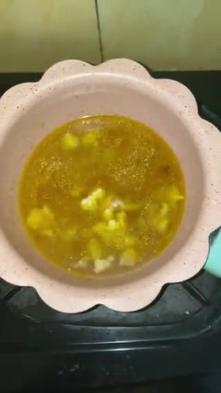 Foto langkah ke 3 dari resep MPASI 6 Bulan: Bubur Ayam Mentega.