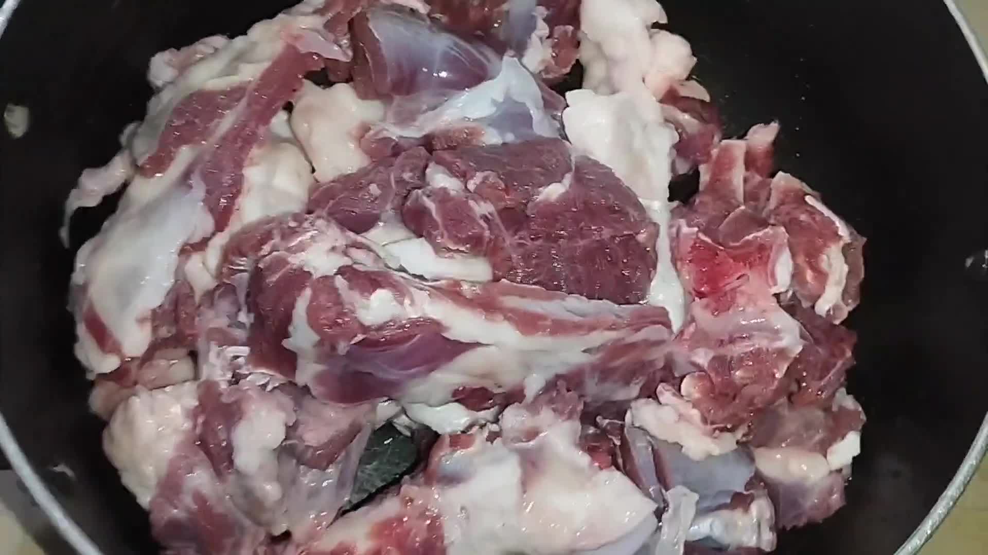 A picture of step 1 of Mutton fried chops.