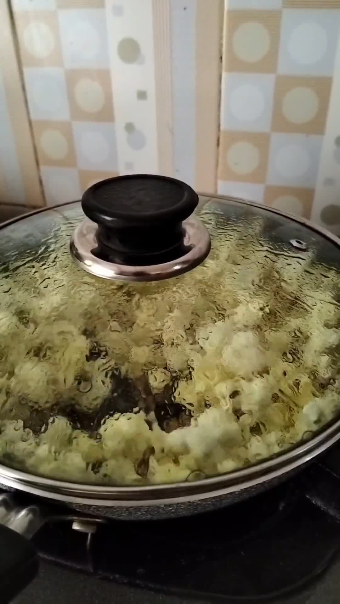 Foto langkah ke 2 dari resep Popcorn Karamel.