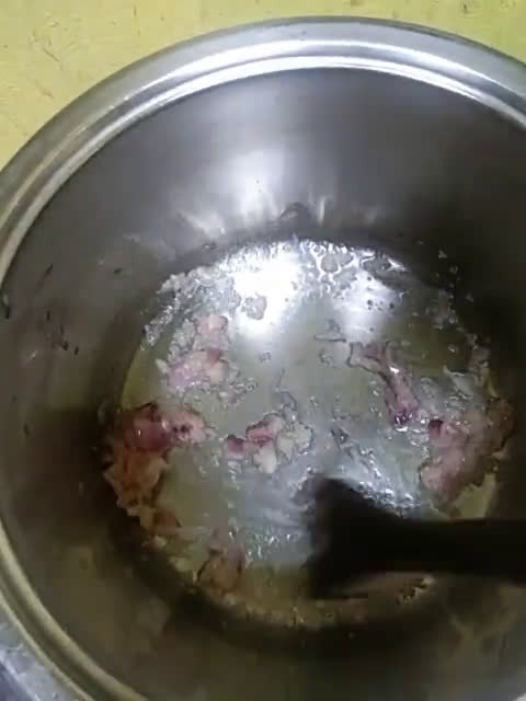 Foto langkah ke 4 dari resep Sup sawi putih.
