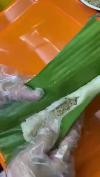 Gambar langkah 9 resipi Pulut Lepa / Pulut Panggang Kelantan (Inti Ikan).