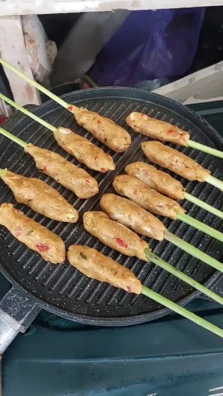 Foto langkah ke 5 dari resep Sate Lilit Ayam Khas Bali Sambal Matah.