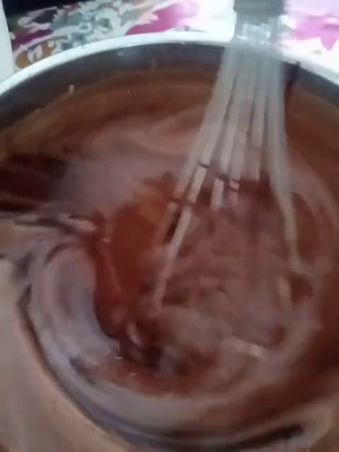 Gambar langkah 3 resipi Kek chocolate moist by ummi rizqi.