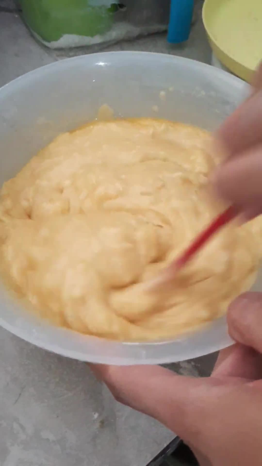 Foto langkah ke 2 dari resep Muffin Tape Singkong.
