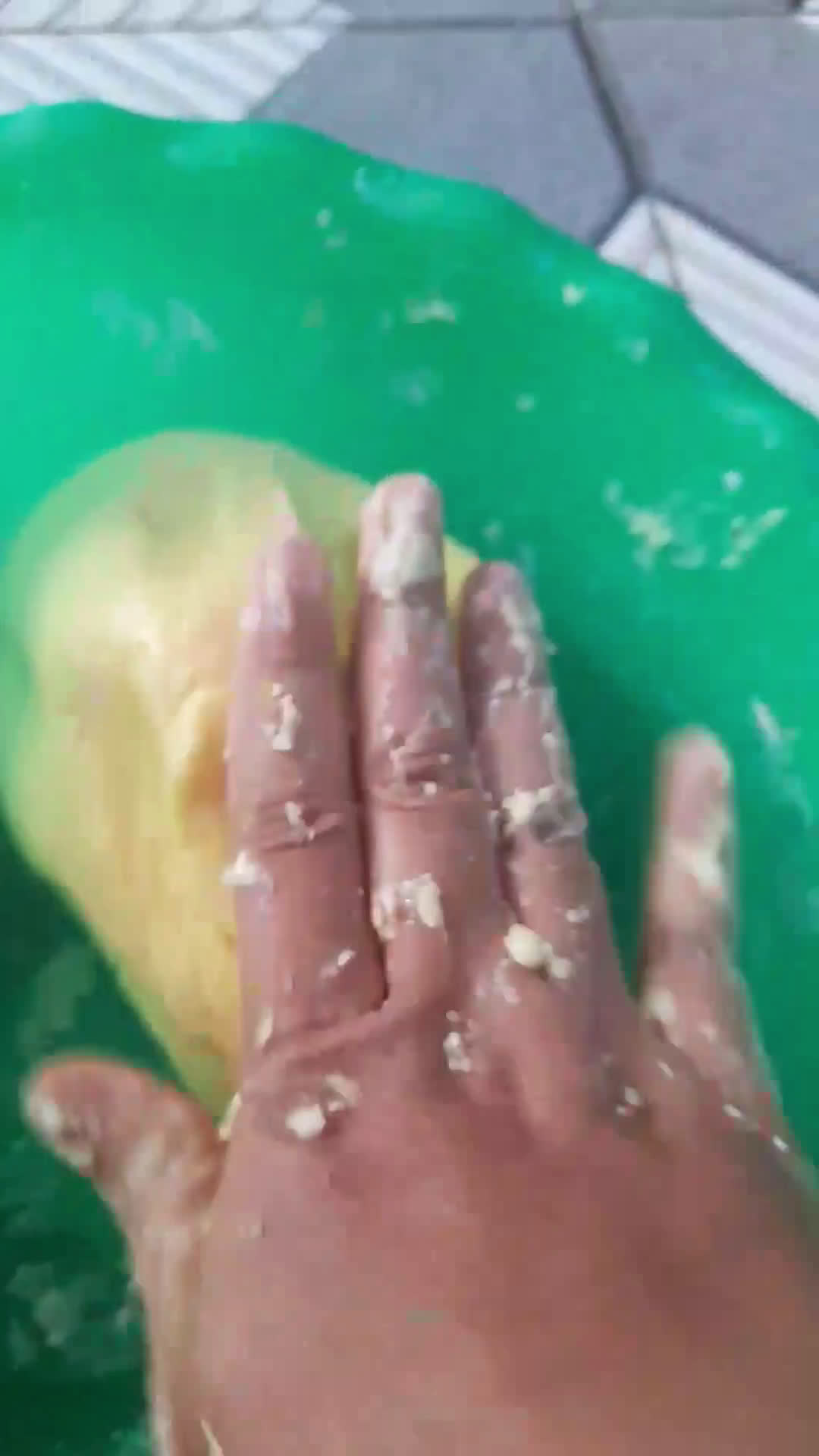 Foto langkah ke 5 dari resep Telur Gabus Keju.