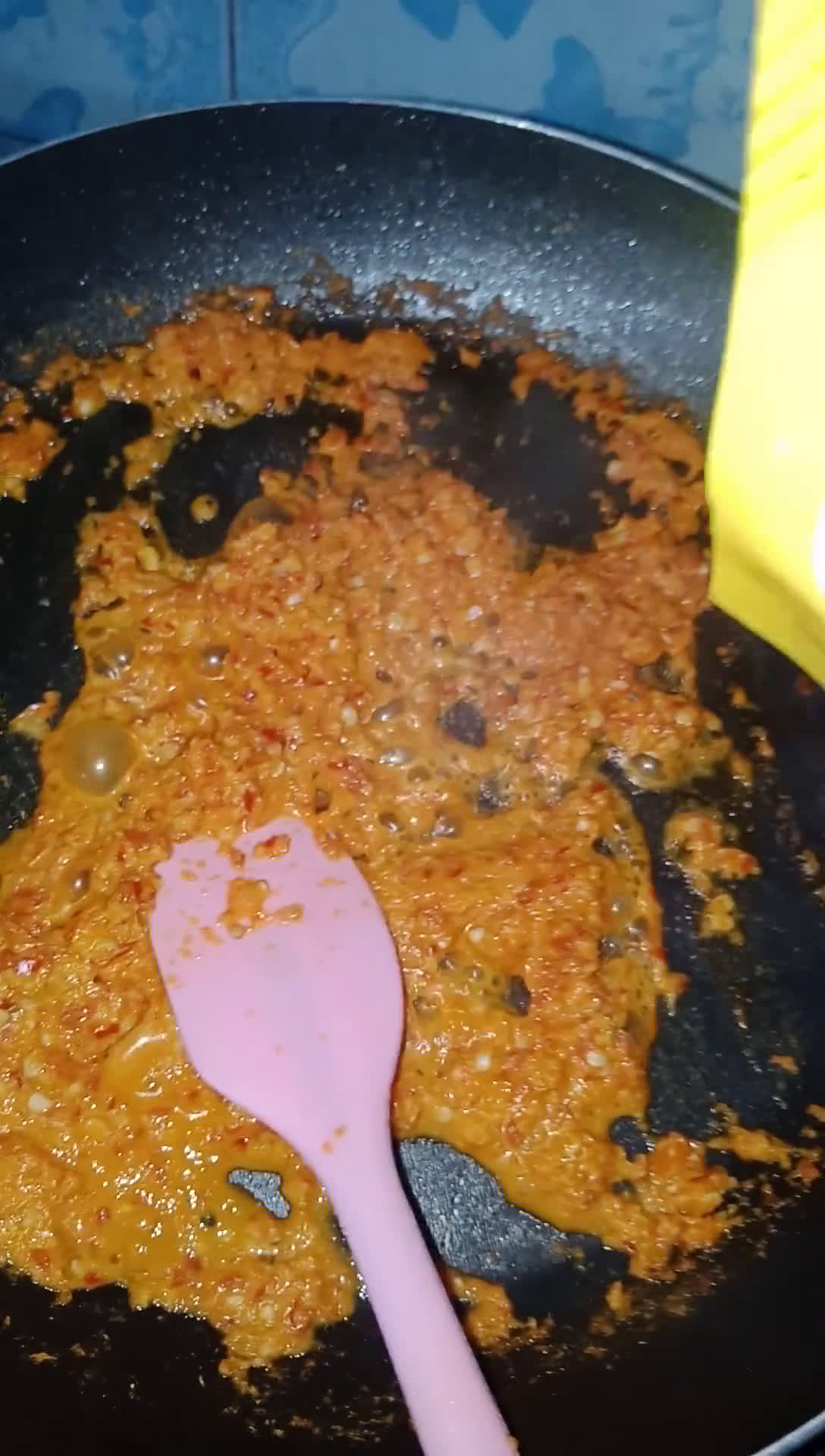 Foto langkah ke 4 dari resep Seblak Ceker Suka - Suka.