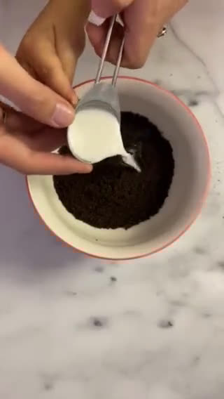 A picture of step 1 of 2-Ingredient Oreo Mug Cake Without an Oven 🤯.