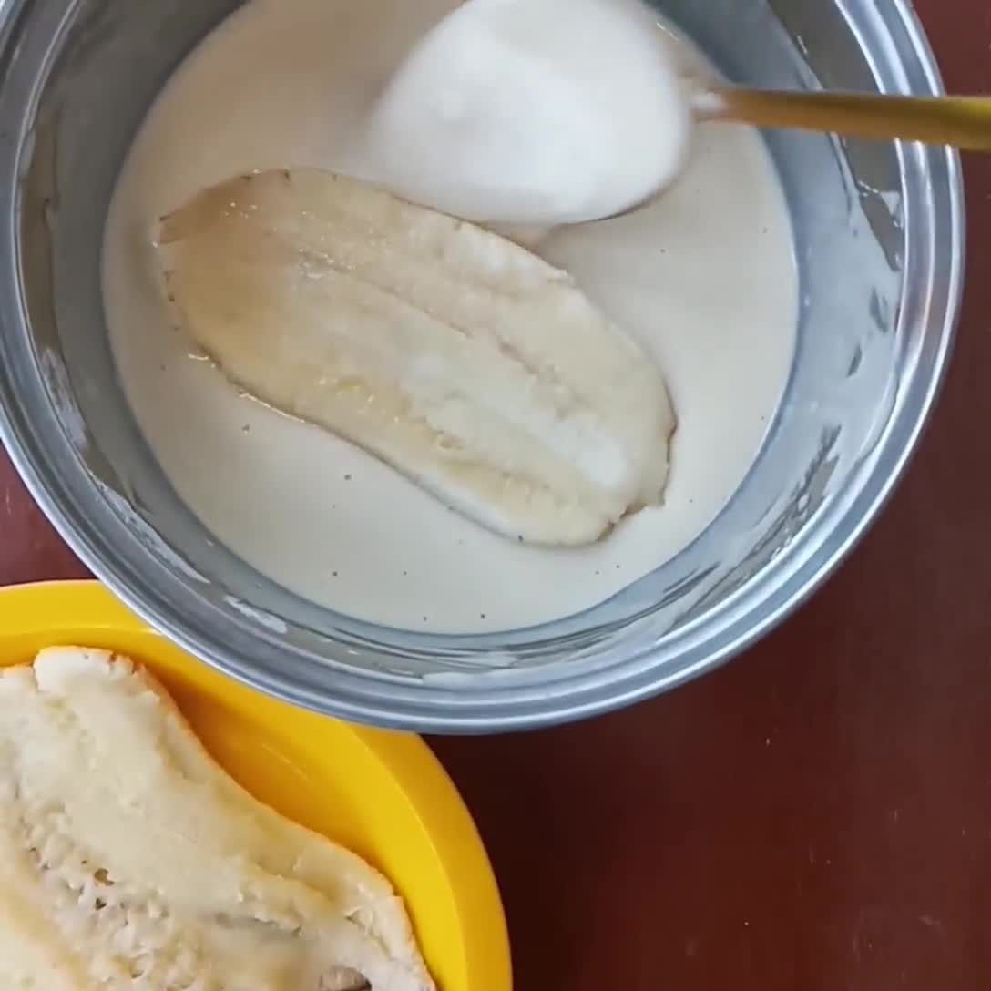 Foto langkah ke 3 dari resep Geprek Pisang Chocochips.