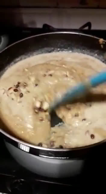 मूंग की दाल का हलवा(moong ki daal ka halwa recipe in hindi) रेसिपी चरण 7 फोटो