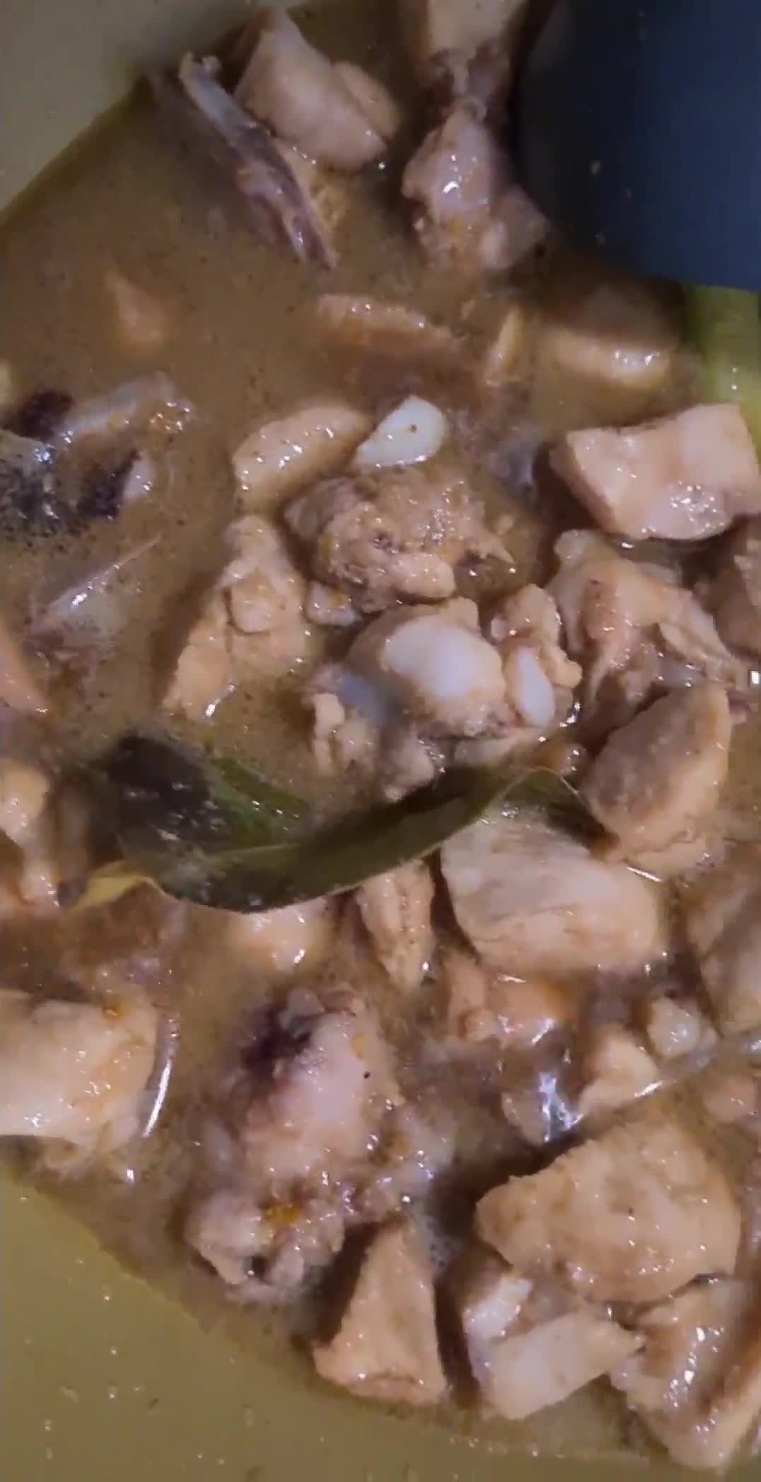 Foto langkah ke 2 dari resep Tongseng Ayam Cepat dan Enak (No Santan).