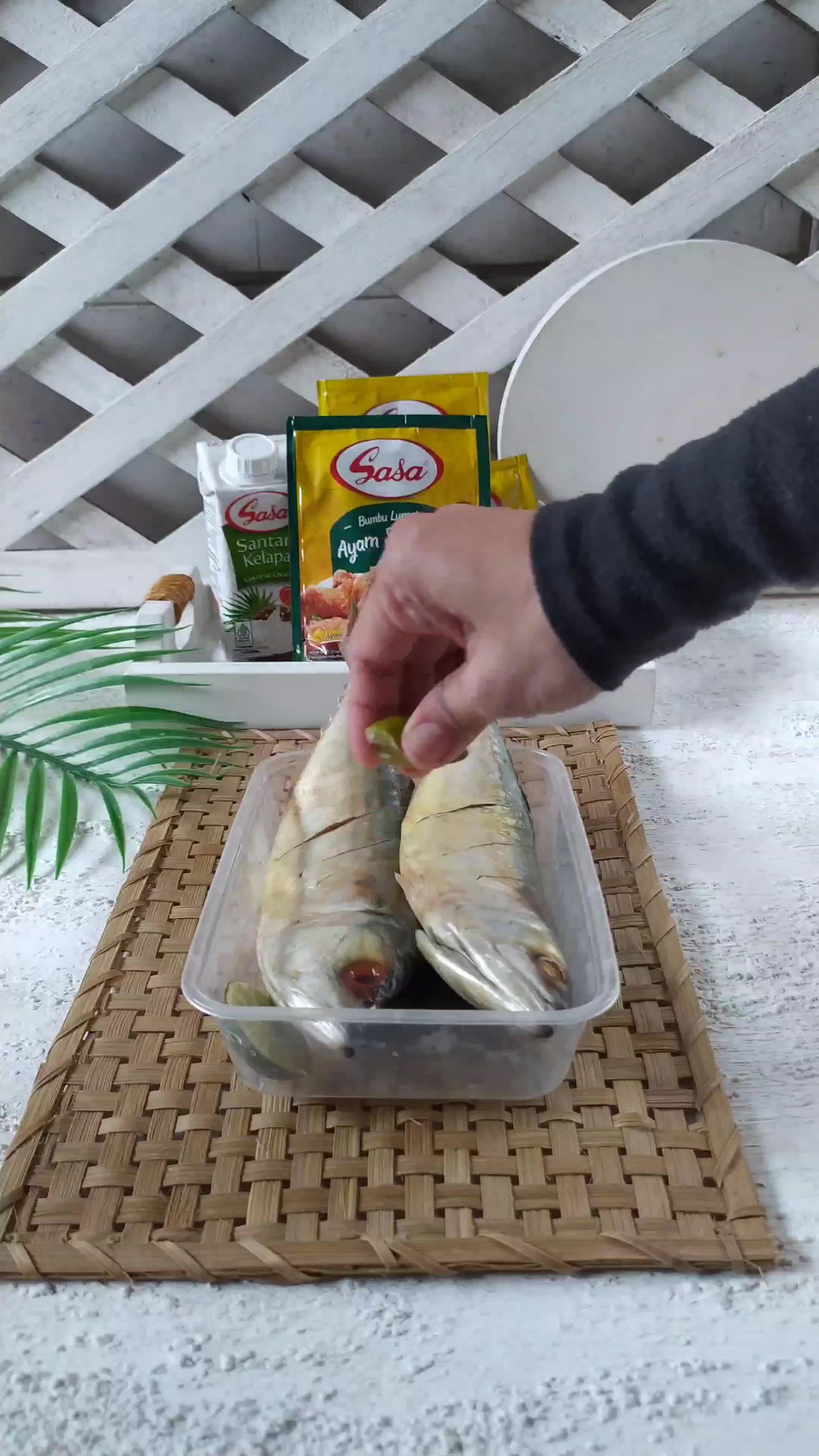 Foto langkah ke 1 dari resep Ikan Bakar Kembung Padang Simpel.