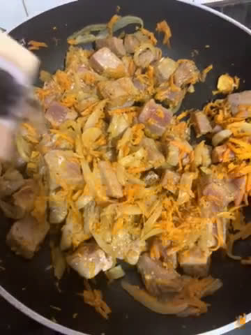 Foto del paso 5 de la receta: Atún encebollado