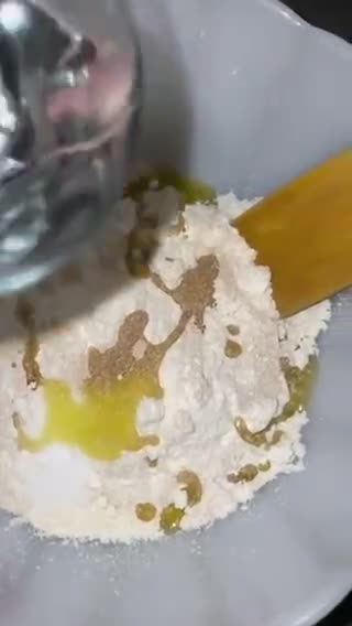 Une image de l'étape 4 de Pizza 4 fromages et Pizza sauce tomate, burrata et roquette.