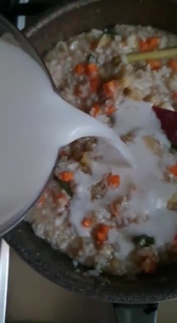 Foto langkah ke 5 dari resep Bubur Kanji Rumbi Khas Aceh (Nasi Sisa).