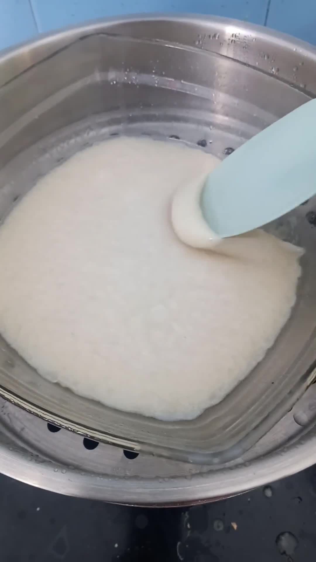 Foto langkah ke 2 dari resep Mochi.