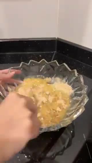 صورة لخطوة 2 من وصفة حلى التوست 🍞