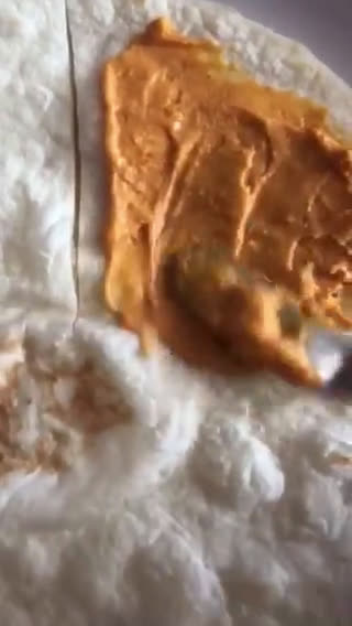 Gambar langkah 3 resipi Tortilla Wrap Simple Tik Tok.