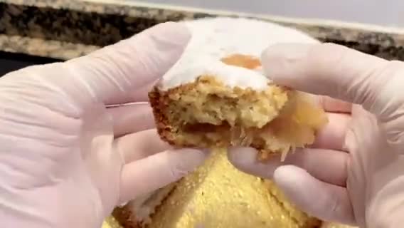 Foto del paso 15 de la receta: Pastel con manteca, licor y cabello de ángel