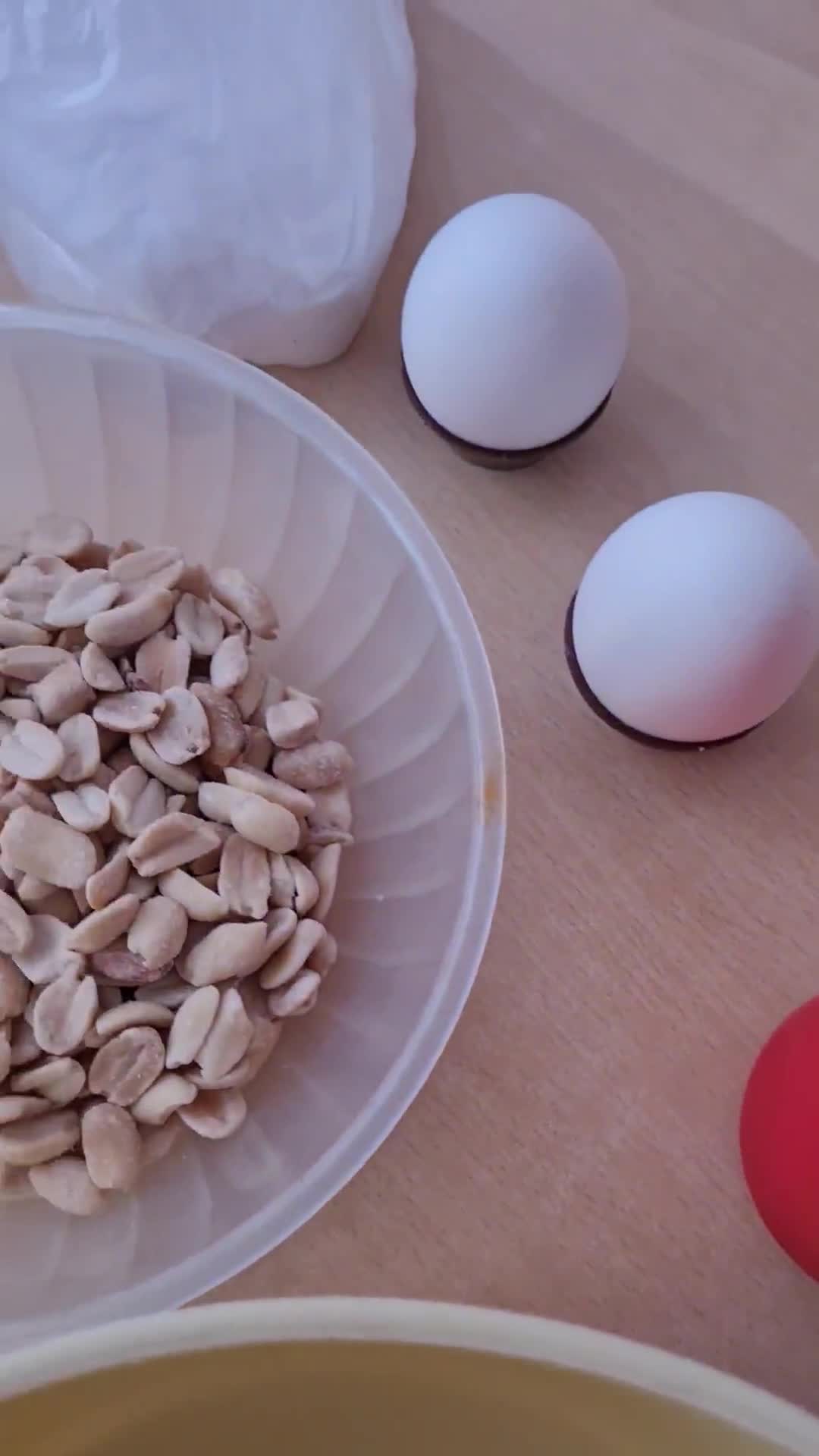 Foto del paso 1 de la receta: Chipa manduví (kandoi) 🇵🇾 Chipá dulce con maní