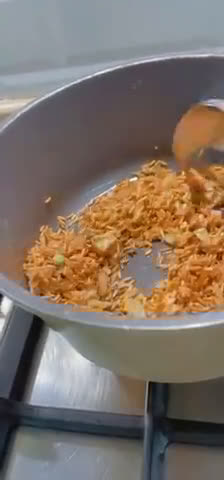 صورة لخطوة 1 من وصفة ارز حبه وحبه (رز بلونين)