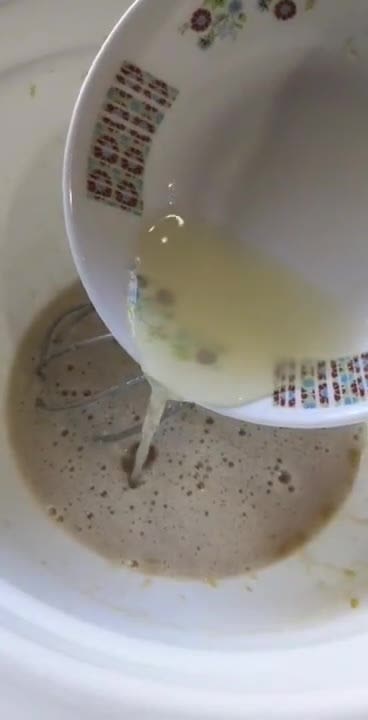 Foto del paso 1 de la receta: Galletitas de limón y coco🍋