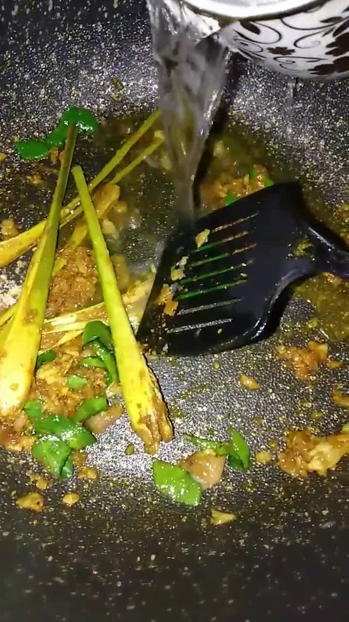Foto langkah ke 3 dari resep Sup Ikan pallumara kakap.