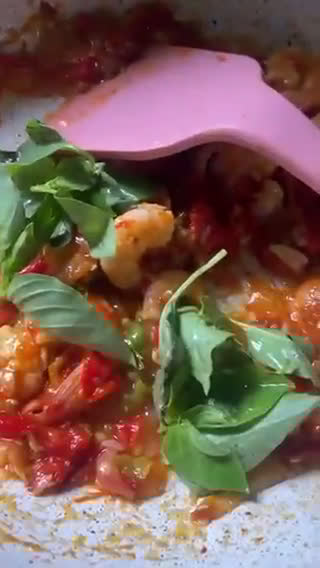 Foto langkah ke 8 dari resep Udang sambal kemangi.